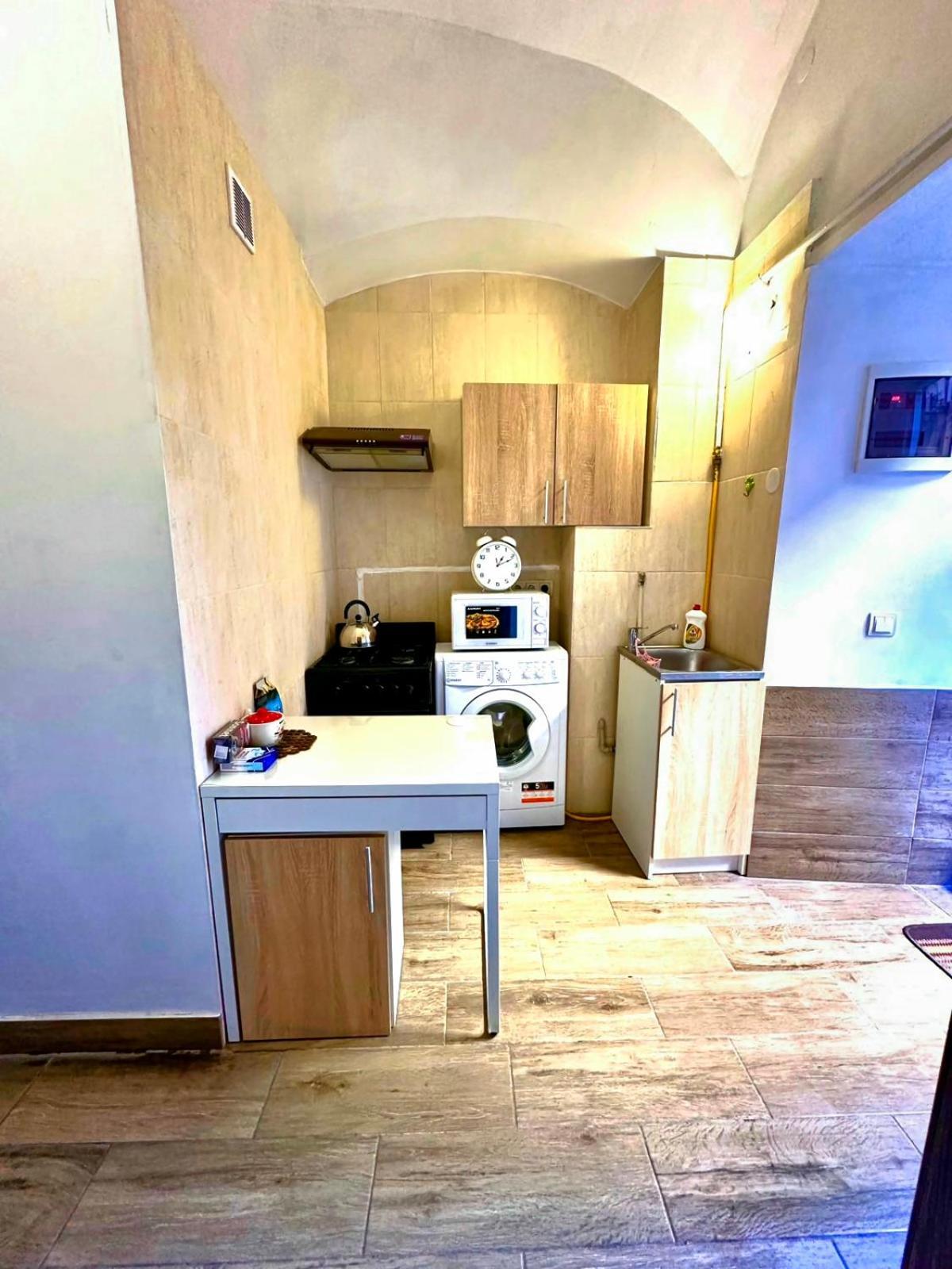 Личаківська 4 Apartamento Lviv Exterior foto