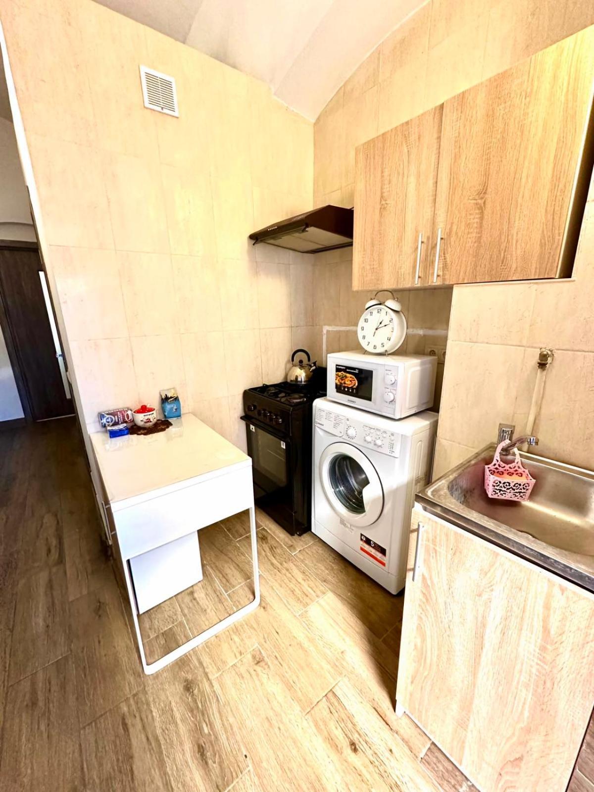 Личаківська 4 Apartamento Lviv Exterior foto