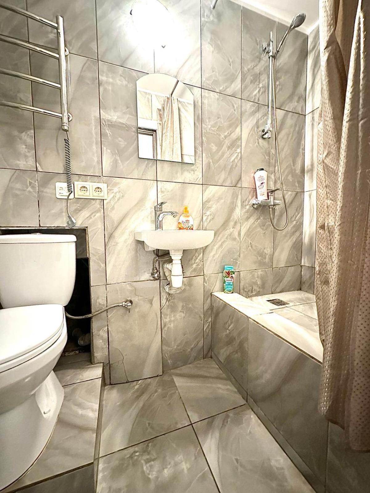 Личаківська 4 Apartamento Lviv Exterior foto